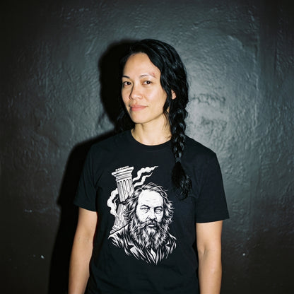 Woman wearing the Mikhail Bakunin black graphic tee
