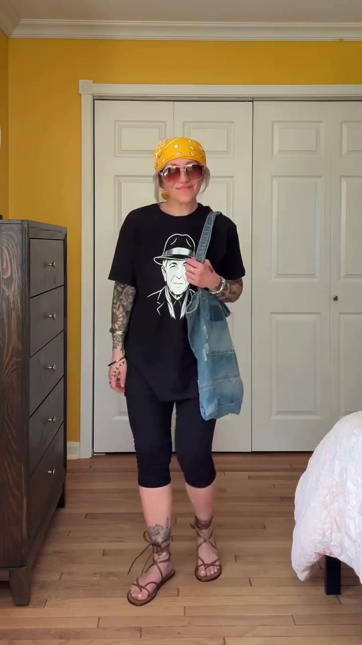 Play video from @outfits.with.alix